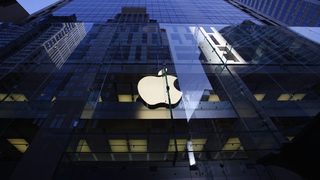 Apple трябва да плати 533 млн. долара за нарушени патенти в iTunes