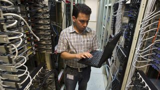 Иран обмисля да отвори вратите си за Google