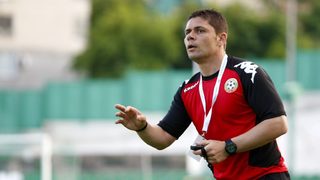 Треньор на надеждата