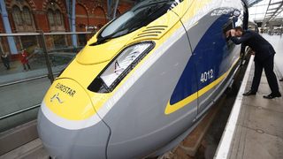 Лондон приватизира дела си в Eurostar - компанията - оператор на влаковете под Ламанша
