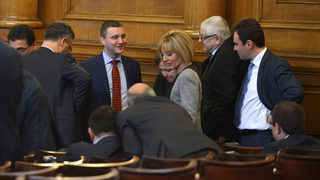 Фондът за гарантиране на влоговете ще предлага временния <span class="highlight">синдик</span>