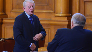 АБВ разкритикува пакета закони <span class="highlight">за</span> спецслужбите, макар че се подписа под тях