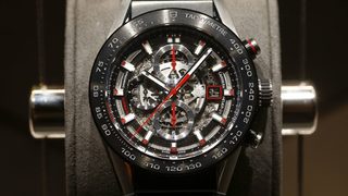 <span class="highlight">TAG</span> <span class="highlight">Heuer</span>, Google и Intel ще разработват заедно умен часовник