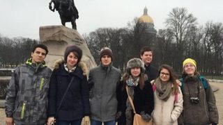 Български ученици завоюваха 6 медала на олимпиада по <span class="highlight">математическа</span> <span class="highlight">лингвистика</span> в Русия