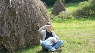 В отговор на критиците майки публикуват снимки, на които кърмят