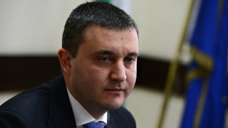 Цитат на деня: Как да провериш произхода на 1 евро, като може да си го получил дарение на гарата в Брюксел