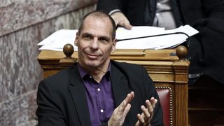 Атина опровергава твърдения за оставка на Янис Варуфакис