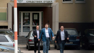 Шефът на охраната на Пеевски му стана сътрудник в парламента