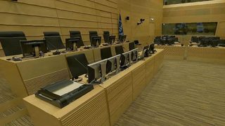 Украйна иска съдът в Хага да разследва престъпления в Крим и Донбас