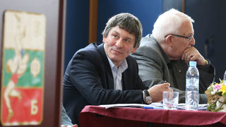 Валентин Йорданов получи пети мандат като президент на федерацията <span class="highlight">по</span> <span class="highlight">борба</span>
