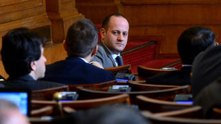 Реформаторските министри са най-нападани от Костов насам, смята Радан Кънев