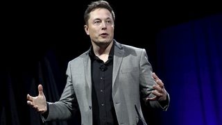 <span class="highlight">Елън</span> <span class="highlight">Мъск</span>: Ще е чудесно, ако Apple навлезе в бизнеса с автомобили