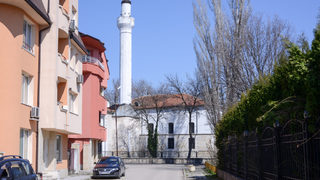 Делата за имотите на мюфтийството няма да приключат скоро