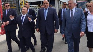 Нова инсталация ще произвежда гориво по <span class="highlight">евростандарти</span> в "Лукойл Нефтохим"