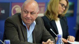 Танева подкрепя собственика на храните "<span class="highlight">Аладин</span>" в борбата му с корупцията