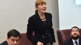 Най-четеното за седмицата: <span class="highlight">Маковей</span>, лабораторията на Костов и ФИФА