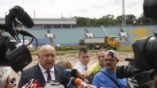 Кралев: Очаквам далеч по-добри финансови резултати от НСБ за 2015 г.