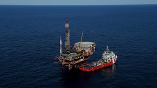 Световното търсене на петрол ще нарасне повече от очакваното, гласи прогноза