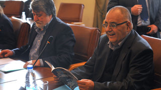 Цунамито на овеждирашидовяването и обожидардимитровяването