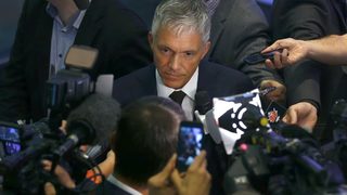 Швейцария разследва 53 съмнителни банкови превода във ФИФА