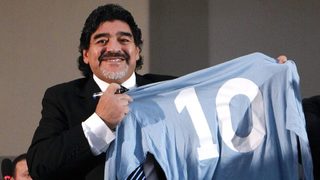 Марадона заговори за предателство във финала на световното през 1990 г.