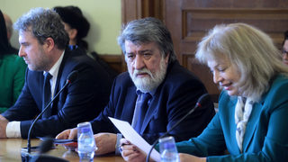 Вежди Рашидов за културните институти: Тук-таме малко се е поизточвала работата