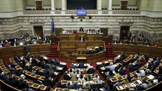За какво ще гласуват гърците – въпросът на референдума
