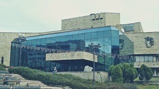 Родопският драматичен театър се оплака, че е пред повторно изчезване