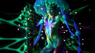 Фотогалерия: Фестивал за рисунки върху тяло в Австрия