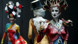 Фотогалерия: Фестивал за рисунки върху тяло в Австрия