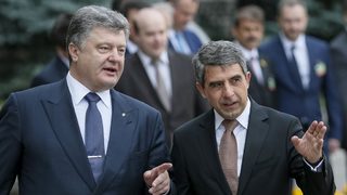 Плевнелиев обеща България да е по-активна към българите в Украйна