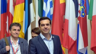 Алексис Ципрас е изправен пред бунт в СИРИЗА заради споразумението с кредиторите