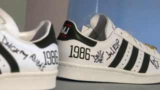 Моят Converse от 1917 г. - изложба проследява "възхода на културата на кеца"
