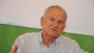 Петрович идва за "братска услуга", ще води "Литекс" десет дни