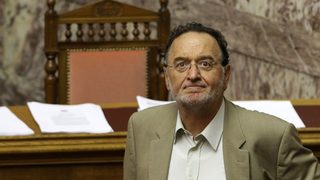 СИРИЗА се разцепи, левите основават нова партия