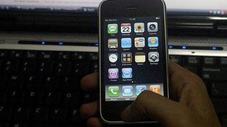 Патентът за дизайна на iPhone може да се окаже невалиден