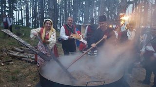 До края на ноември животновъдите ще получат пари по директните плащания
