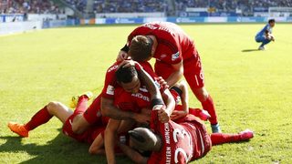 "Байерн" се измъчи срещу "Хофенхайм", но взе своето