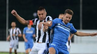 "Локомотив" (Пловдив) приземи "Левски" с 1:0 за първата си победа през сезона