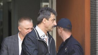 Сръбската фабрика за стъкло на Цветан Василев получи нова отсрочка