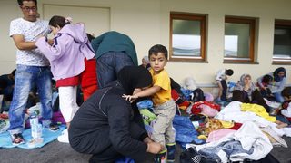 Шест хиляди мигранти са вече в Германия, поне още толкова пристигат в ЕС