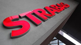 Новият спонсор на "Левски" е австрийската строителна фирма STRABAG