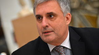 Калфин е поискал 50 млн. лева за <span class="highlight">коледни</span> надбавки към най-ниските пенсии