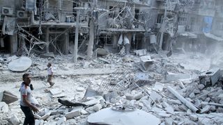 "Ройтерс": Сирия използва ново руско оръжие, Москва е готова да изпрати военни части