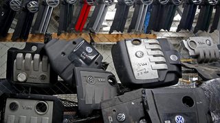 "Фолксваген" са били предупредени за незаконните тестове преди години