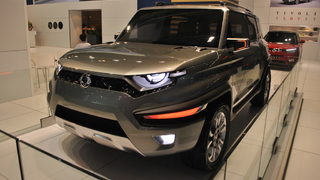 "Санг Йонг" XAV-Adventure намеква как може да изглежда новото "Корандо"
