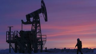 Защо петролът не поскъпна след руските удари в Сирия