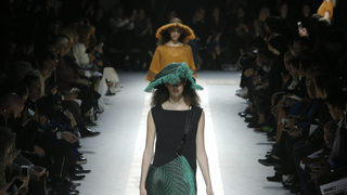 Фотогалерия: Мода на фурна от Issey Miyake