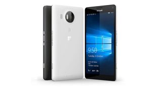 Новите смартфони на Microsoft са с течно охлаждане