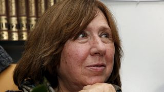 Нобеловият лауреат Светлана Алексиевич: Объркахме доброто със злото